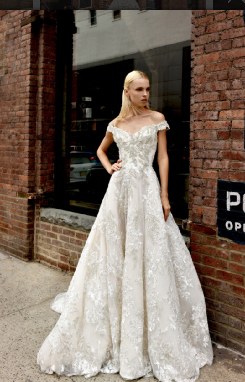 Stephen yearick hotsell wedding gowns